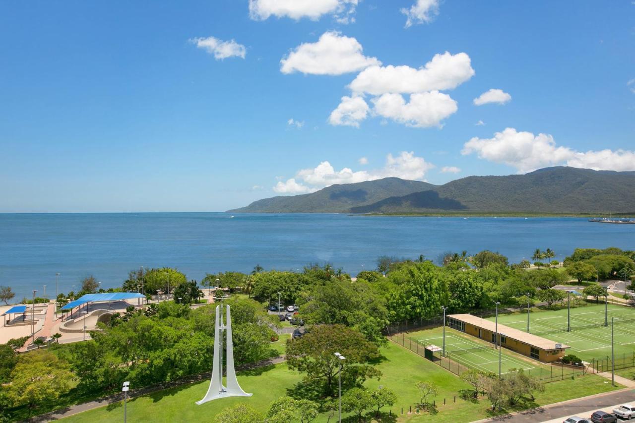 Cairns Ocean View Apartment מראה חיצוני תמונה